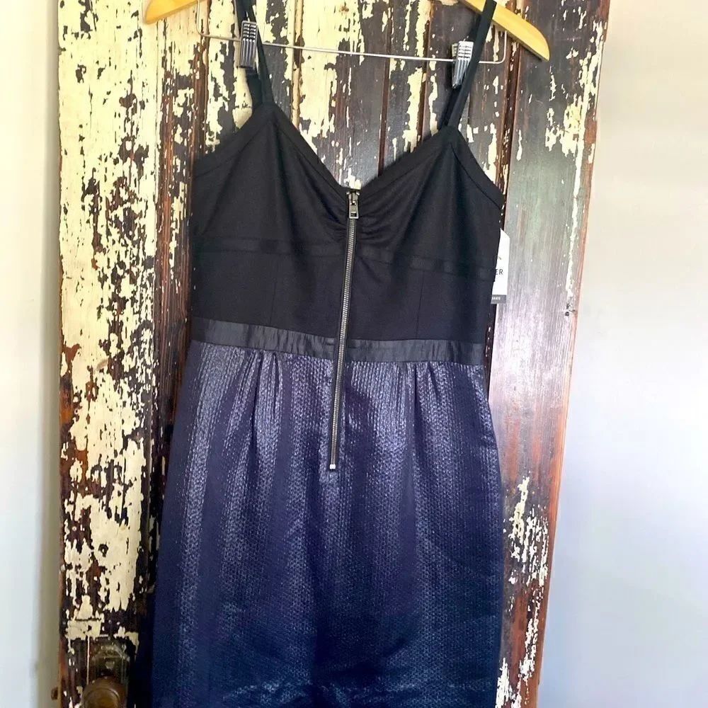 Beautiful EUC Andrew Marc  Little Black Dress.